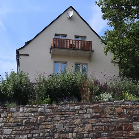 ゲストハウス Residenz Kirchberg アーデナウ