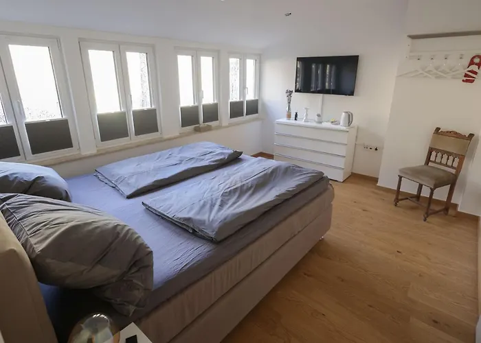 Residenz Kirchberg アーデナウ